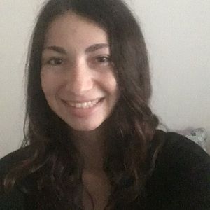 Meet your Posher, Becky